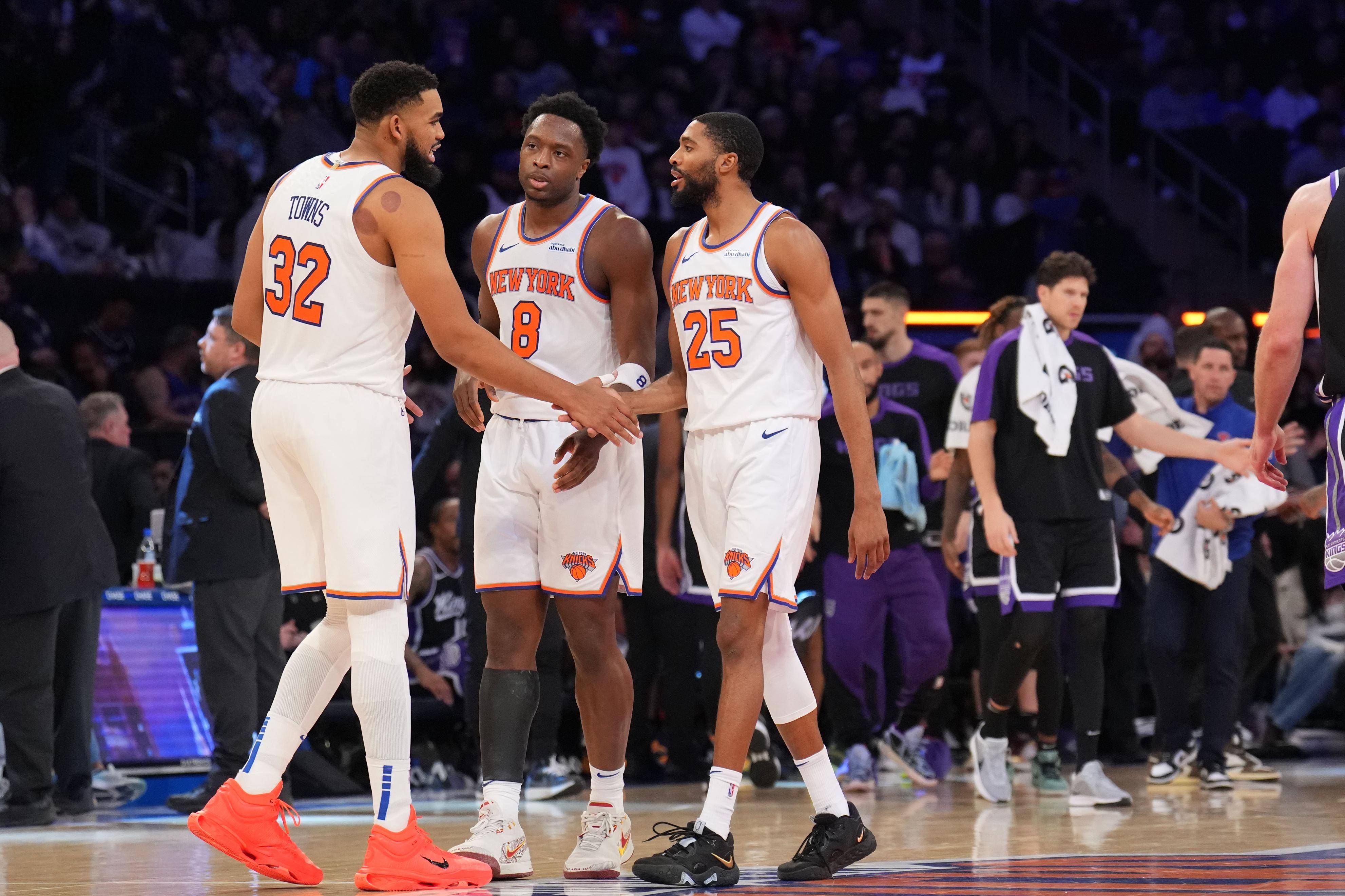 包含尼斯全队激战至终场，掀起球迷狂欢！的词条