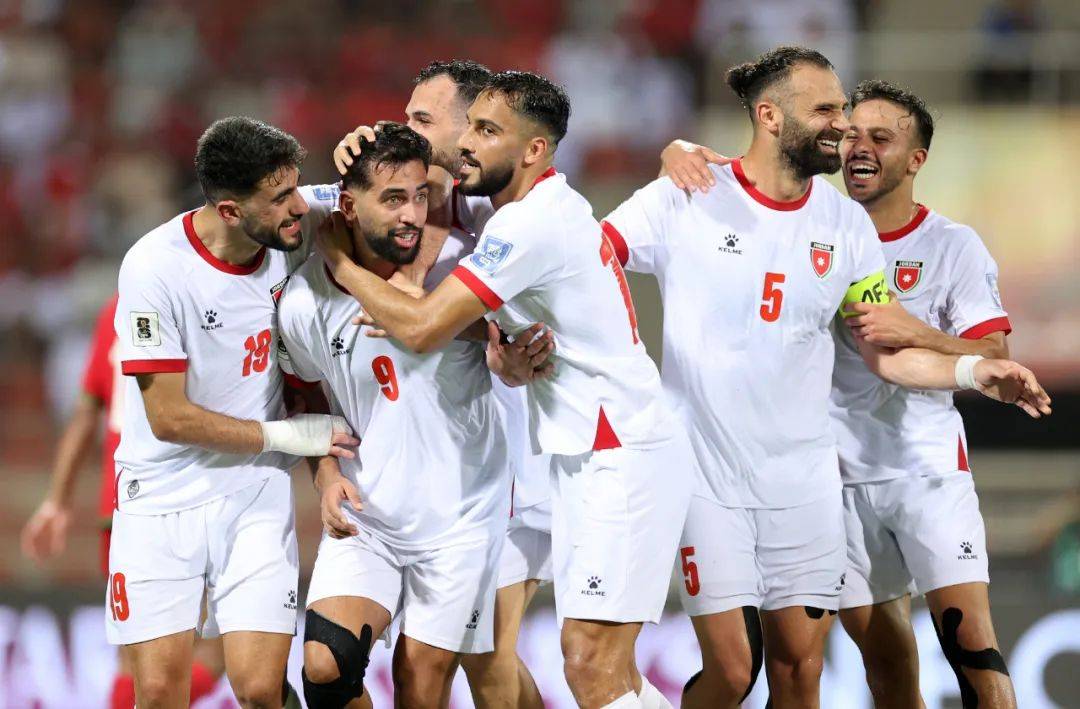 中亚球队在西部比赛中展现实力 中亚球队在西部比赛中展现实力