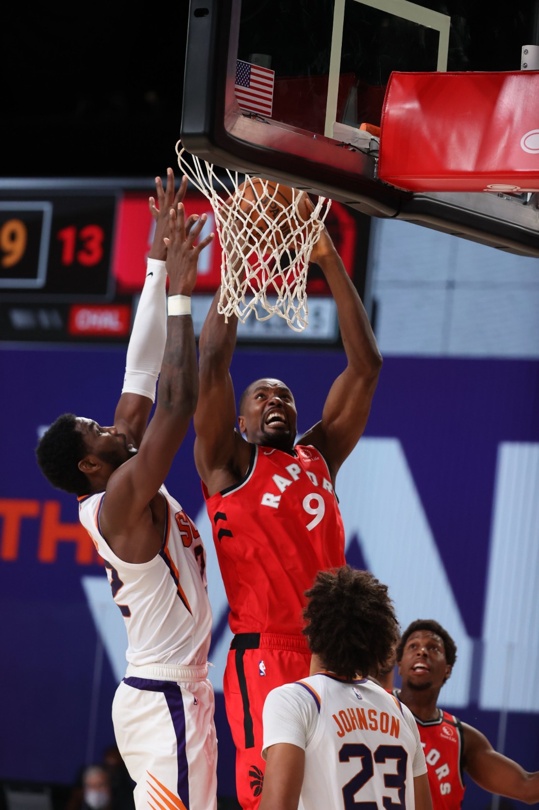 B体育亚洲官网-战术对决愈发精彩，球员们手感火热的简单介绍