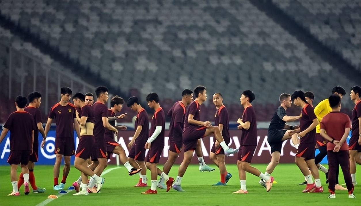 绝地反击,球队成功晋级下一轮比赛 绝地反击,球队成功晋级下一轮比赛