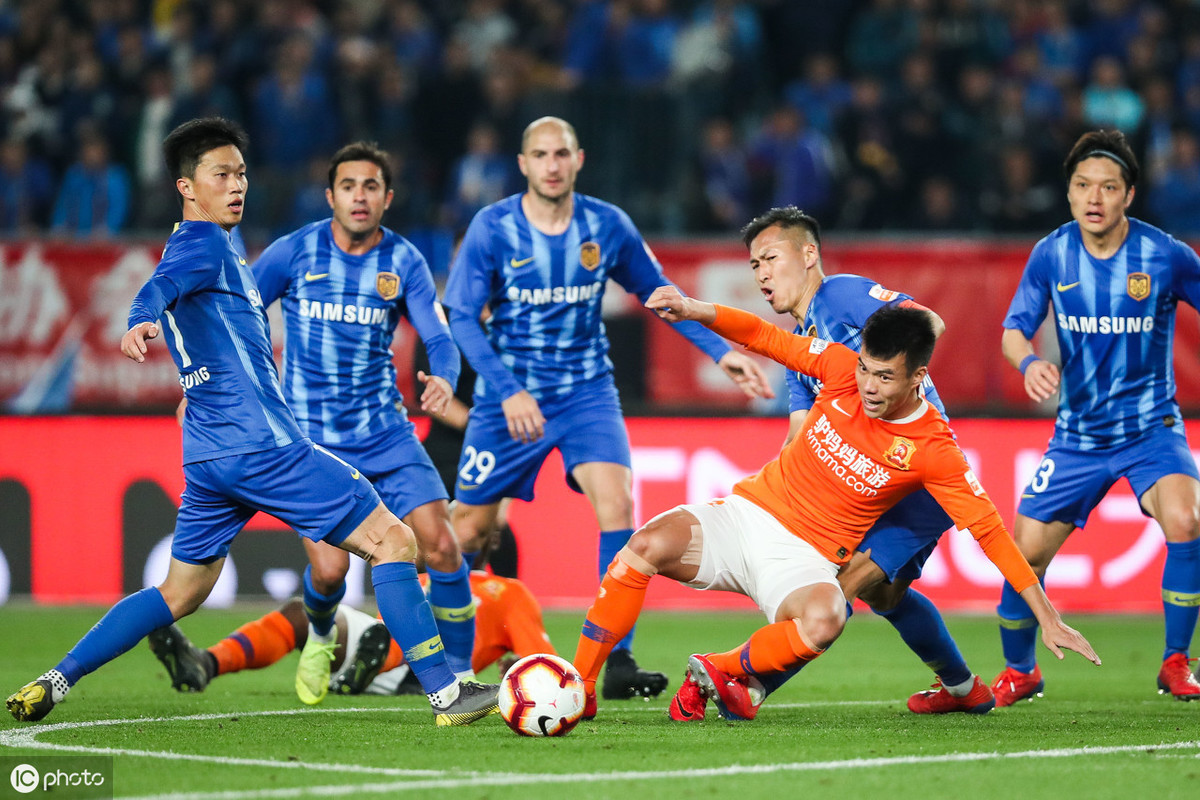 苏宁客场平华夏幸福,联赛持续颓势的简单介绍 苏宁客场平华夏幸福,联赛持续颓势的简单介绍