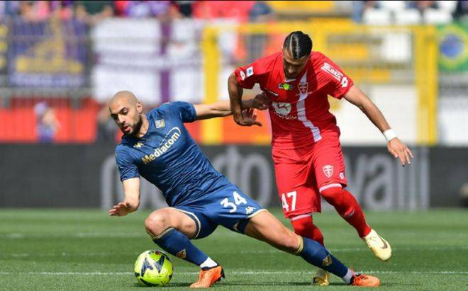 后备球员崭露头角,表现出色获赞的简单介绍 后备球员崭露头角,表现出色获赞的简单介绍