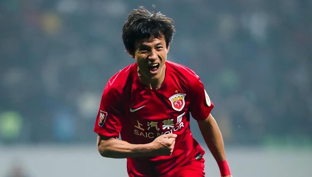 B体育网站-关于上海上港双线出击，期待有一场胜利的信息