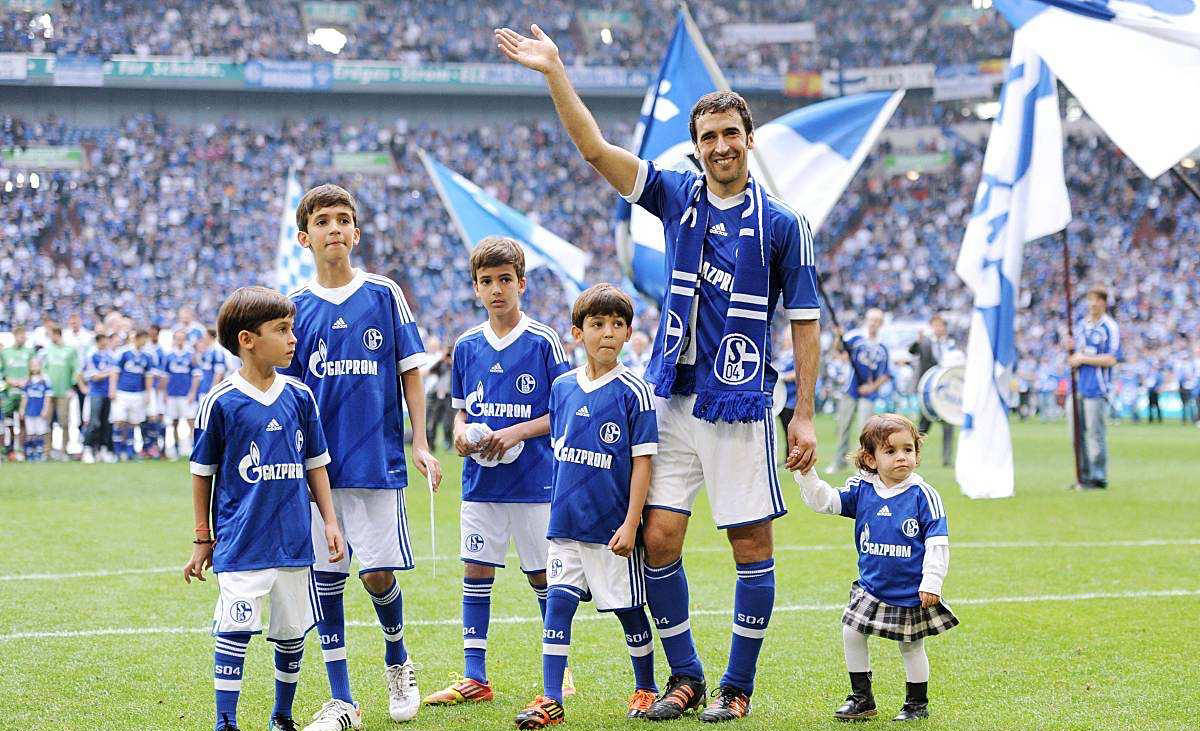 B体育课程-关于勒沃库森客场惨败沙尔克04取得胜利的信息