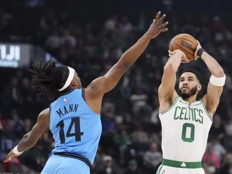 凯尔特人逆袭大胜人东区次轮战局的简单介绍