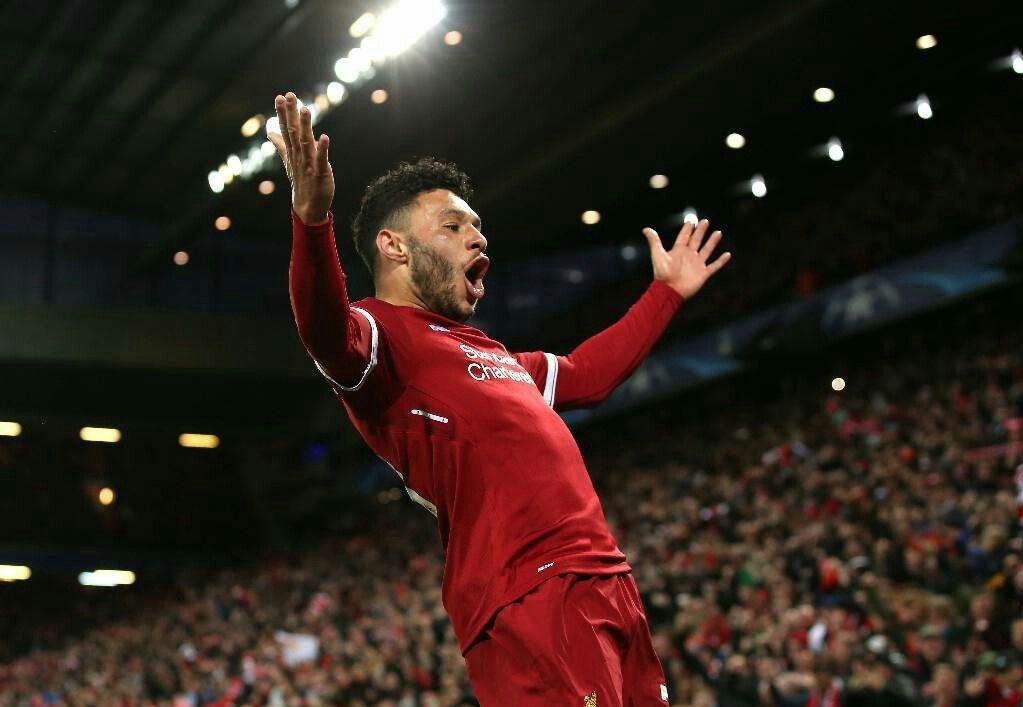 包含南安普敦主场大胜水晶宫，圣徒球迷欢呼雀跃的词条