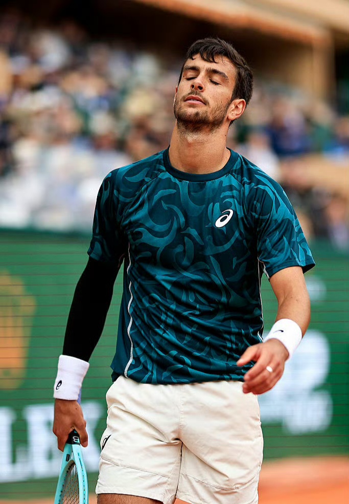 土耳其田径选手再次突破，晋级决赛